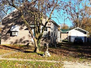 115 E Saint Louis St, Aurora, MO 65605