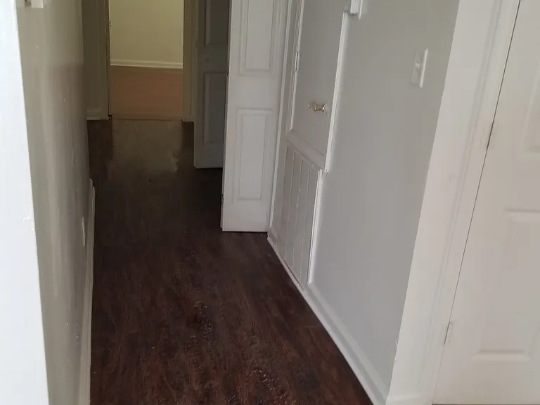 893 Polk Ave — Photo 18