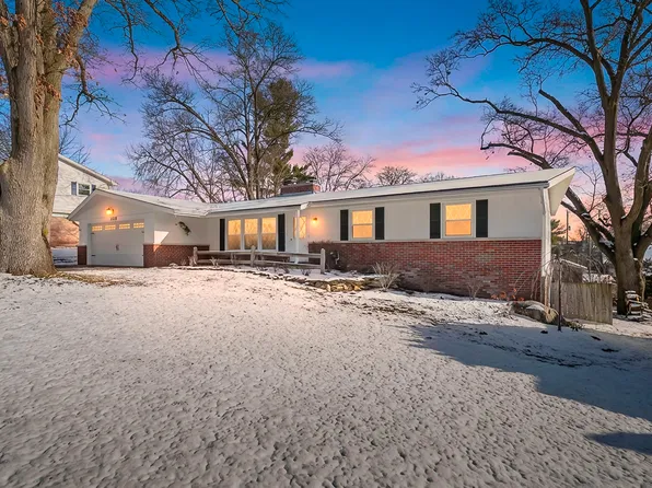 7639 Woodcrest St, Portage, MI 49024