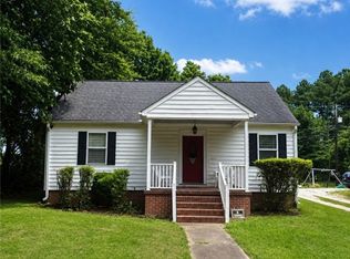 213 Mecklenburg Ave, Kenbridge, VA 23944