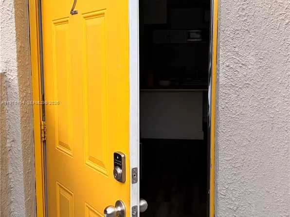 2900 Bird Ave APT 2, Miami, FL 33133