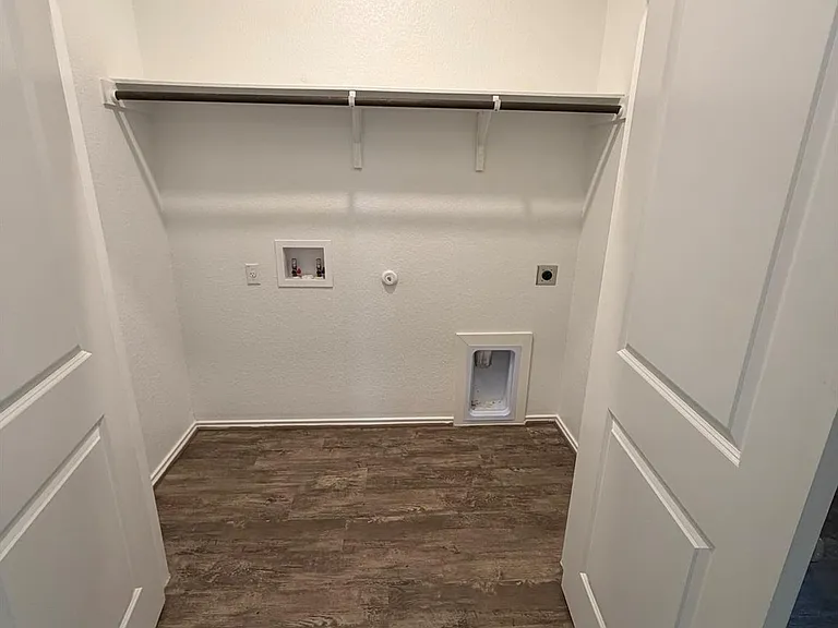 109 High Hill Cv — Photo 15