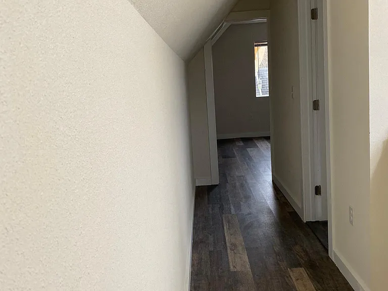 504 S 59th St — Photo 13
