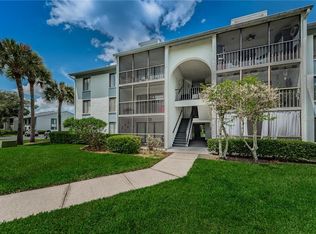 1308 Pine Ridge Cir E APT A2, Tarpon Springs, FL 34688