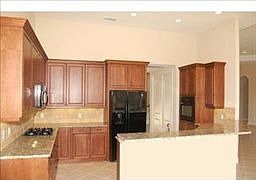 3rd image of 28561 Calabria Court 202