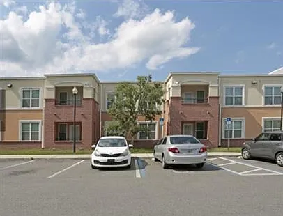 Dozier Apartments — Photo 3