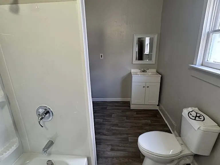 311 W Williams St — Photo 7