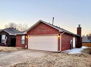 6017 Fox Run Way, Oklahoma City, OK 73142