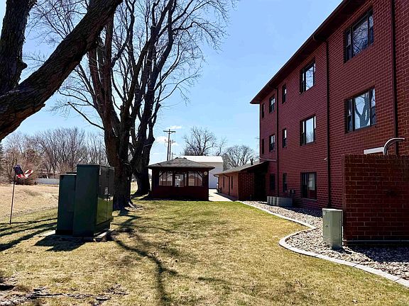 5th image of 1317 Seneca St APT 105