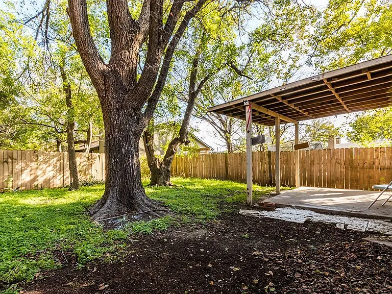 2311 Burleson Rd #B — Photo 23