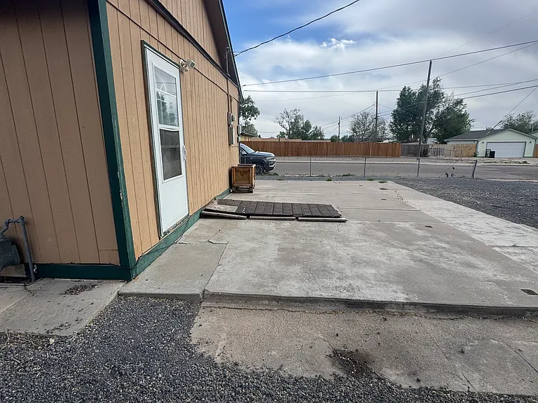2501 Cheyenne Ave — Photo 9