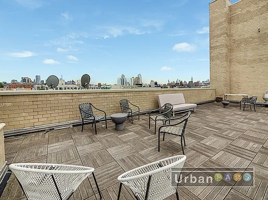 Rented by Bedford & Gold LLC | media 8