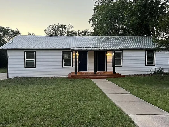 1440 Jackson St #B, New Braunfels, TX 78130