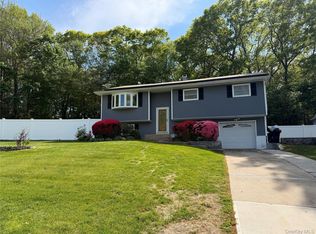35 Shelton Court, Lake Ronkonkoma, NY 11779