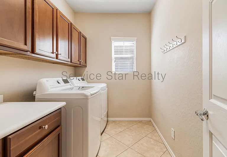 29323 N 21st Dr — Photo 18