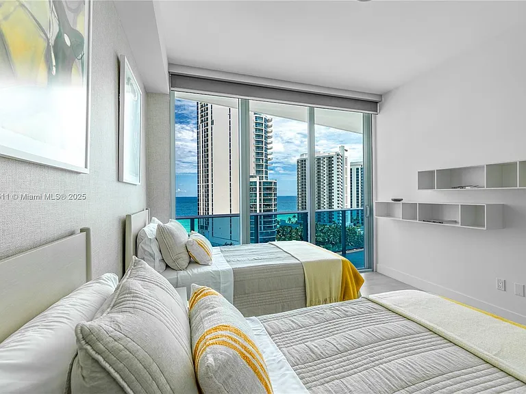 17550 Collins Ave #1203 — Photo 32