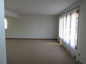 3rd image of 15452 S Badger Ln