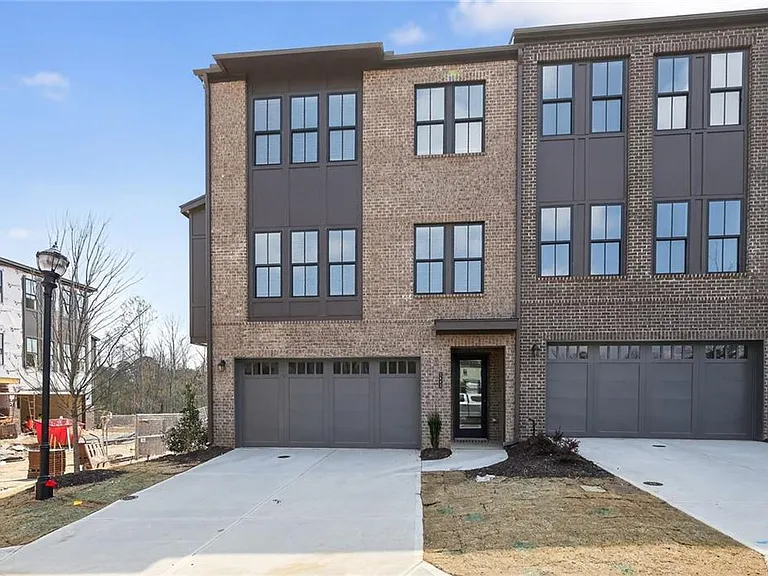 3685 Belle Fields Xing — Photo 1