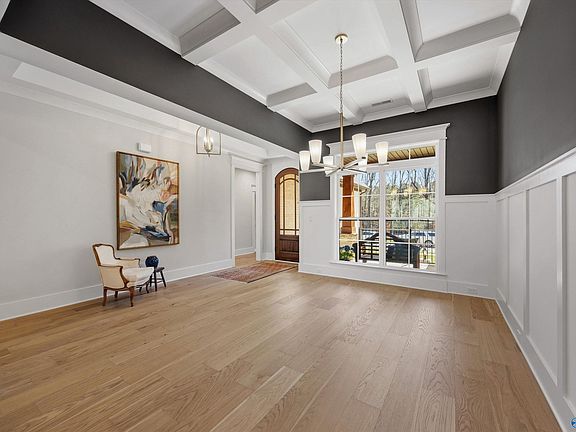 3rd image of 60 Trail Loop Rd