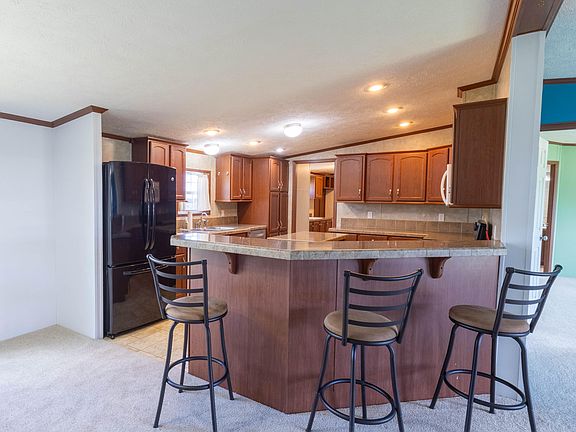 4th image of 118 Heatherbrooke Est