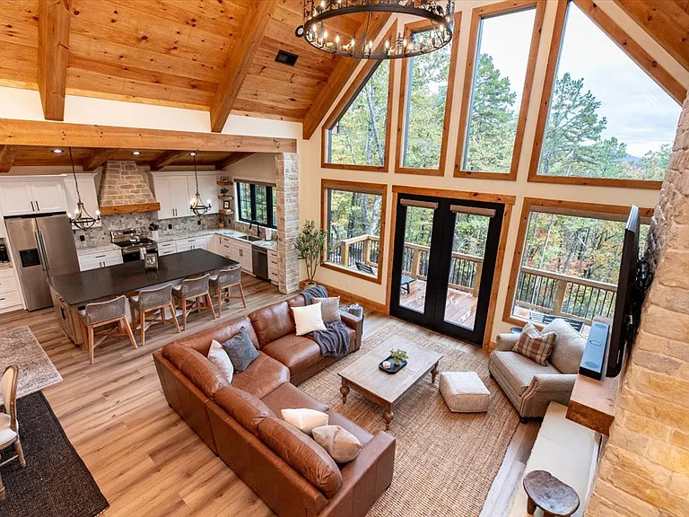 458 Palisade Dr — Photo 48