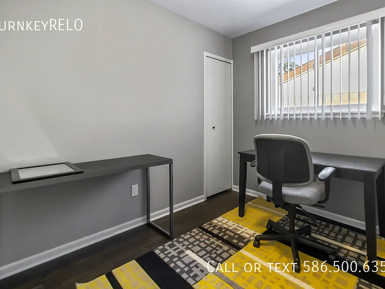 38428 Tottenham Rd — Photo 14