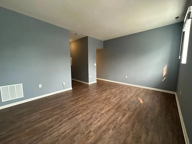 902 Cathedral St #3 — Photo 9