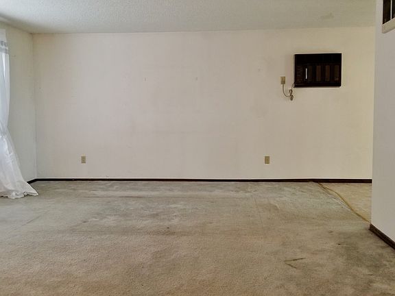 4th image of 10612 NW 22nd Ave
