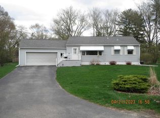 405 Lance Ln, Madison, WI 53716