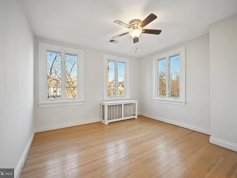 3216 Klingle Rd NW — Photo 17