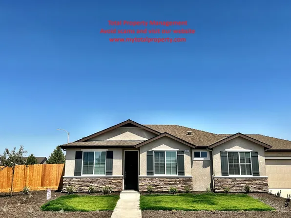 2072 Bolton Ave, Tulare, CA 93274
