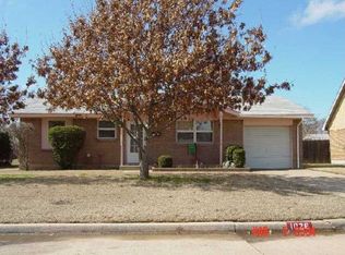 1026 Raleigh Cir, Norman, OK 73071