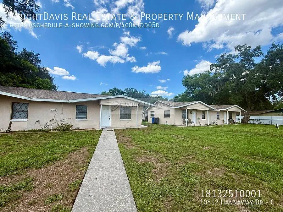 Cozy 2/1 Duplex in Riverview — Photo 3
