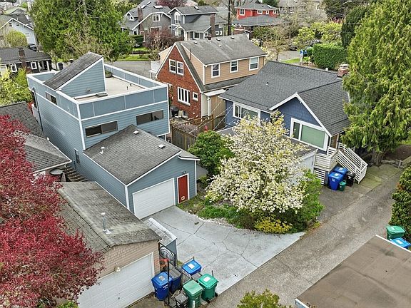 5th image of 906 N 76th Street