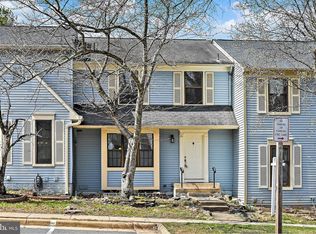 21 Aldridge Ct, Sterling, VA 20165