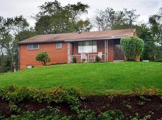 2996 Sunset Cir, Murrysville, PA 15632