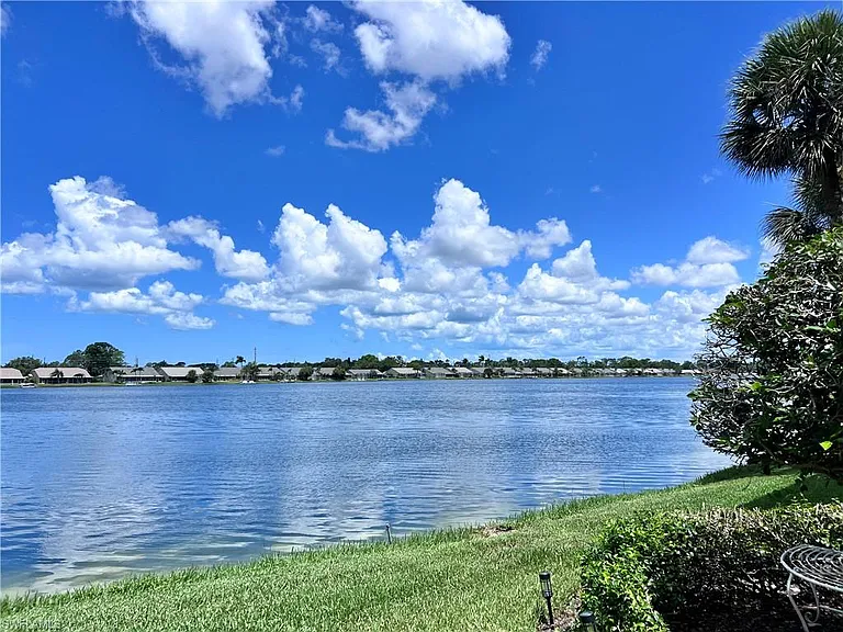 3250 W Crown Pointe Blvd #101 — Photo 31