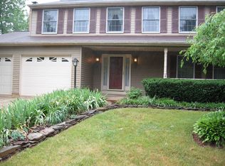 1304 Cold Harbor Ct, Herndon, VA 20170