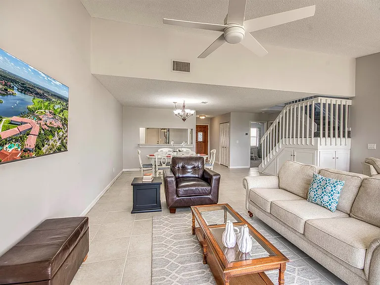 495 Prestwick Cir — Photo 12