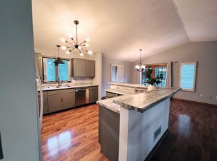 14803 Peteler Ln, Minnetonka, MN 55345