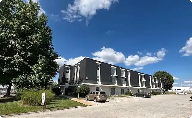 1940 Place — Photo 1