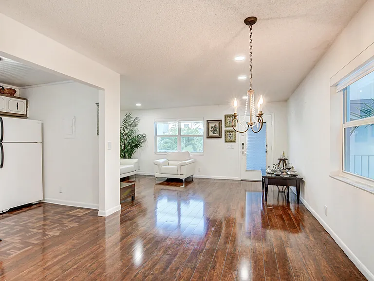 42 Burgundy Dr #A — Photo 11