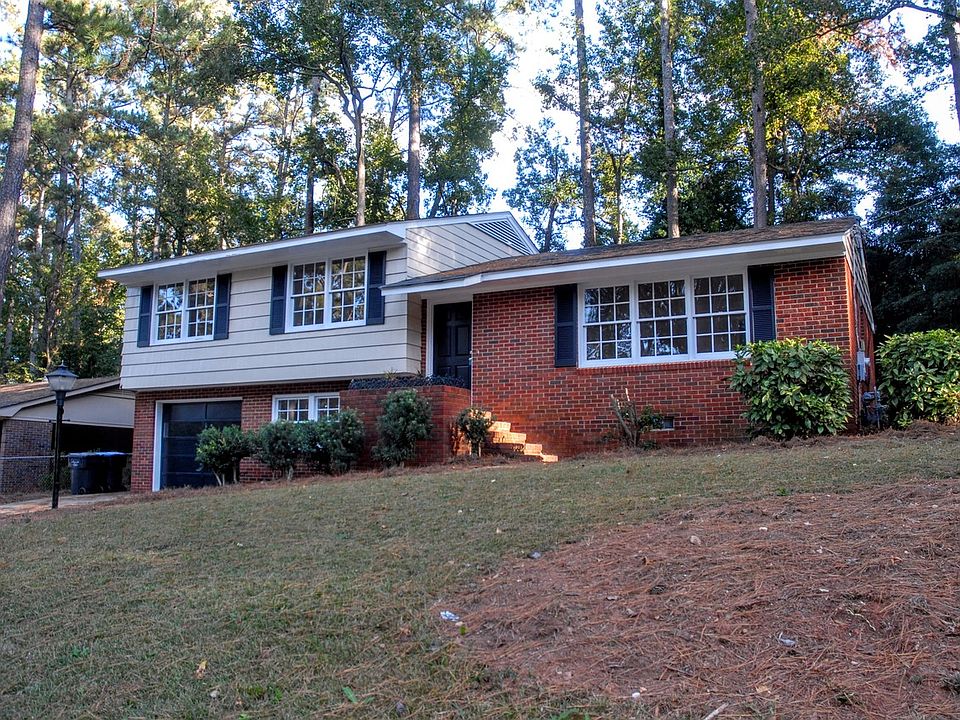 1st image of 3010 Stratford Dr