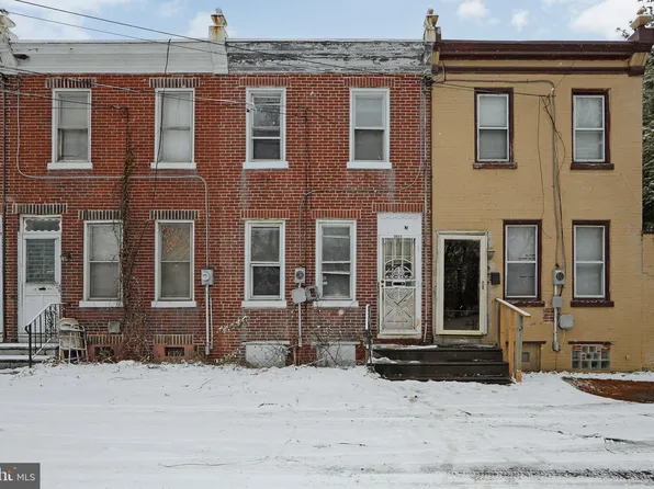 1887 Charles St, Camden, NJ 08104