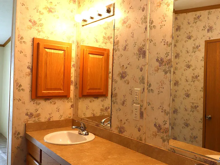 14 Meadowview Dr — Photo 19