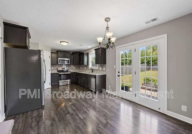 1259 Eagles View Dr — Photo 30