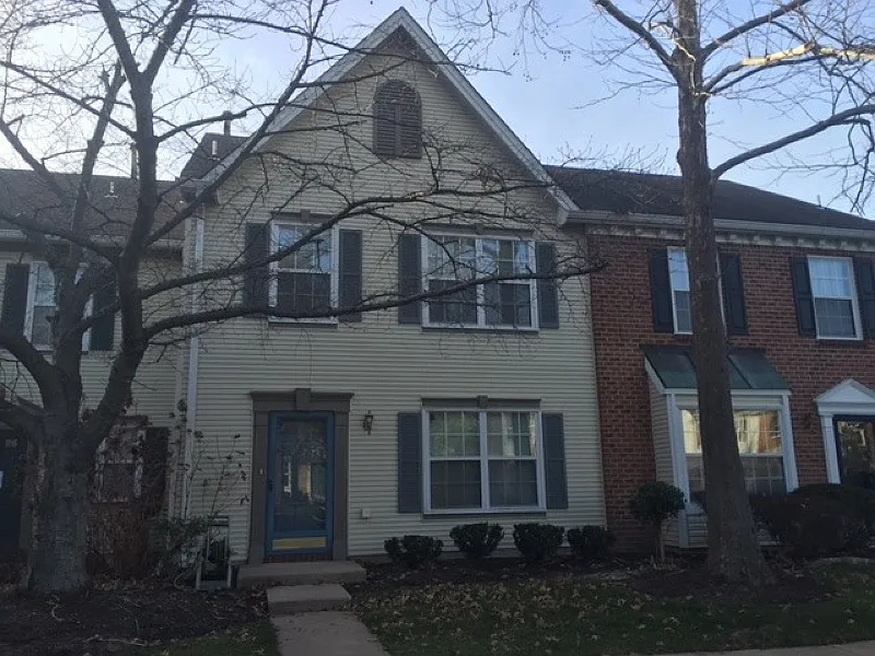 36 Townsend Ct #233 photo 1