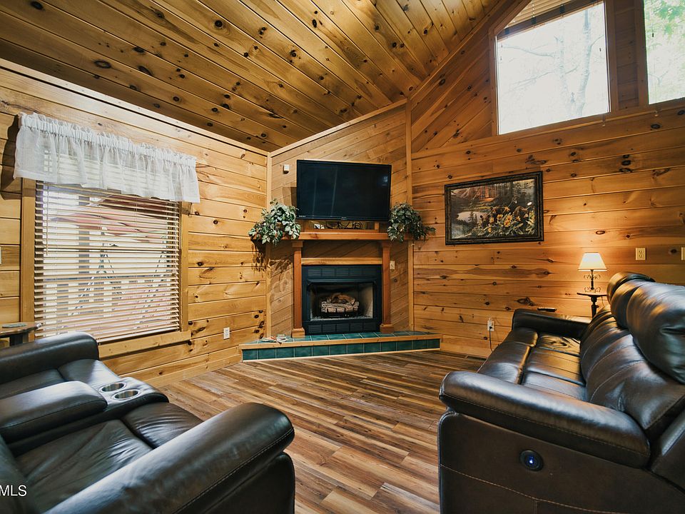 2015 Ridgecrest Loop Ln, Pigeon TN 37876 MLS 1228194 Zillow