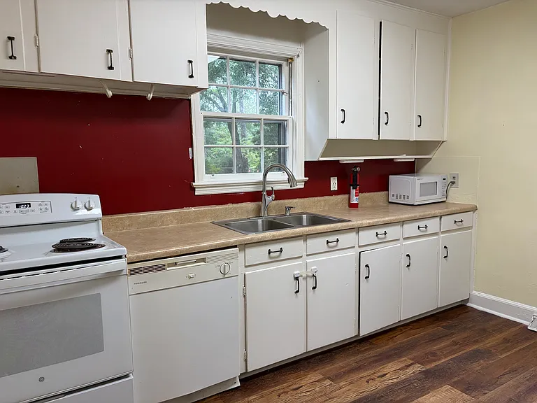 400 Cumberland Dr — Photo 8