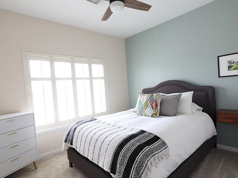 Second bedroom